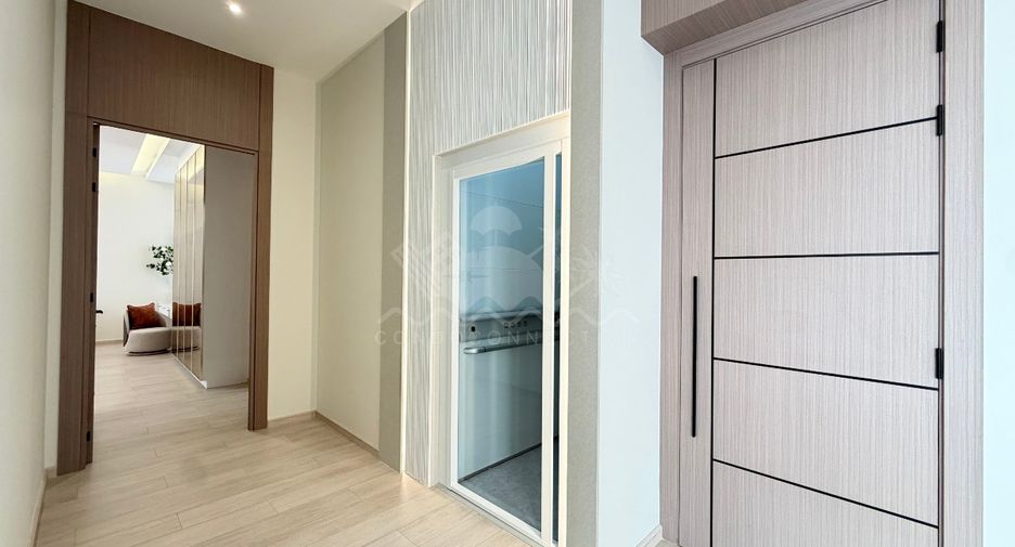 Casa en venta de 5 habitaciones en Bang Lamung, Chonburi