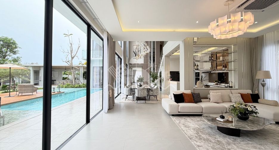 Casa en venta de 5 habitaciones en Bang Lamung, Chonburi