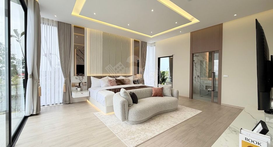 Casa en venta de 5 habitaciones en Bang Lamung, Chonburi