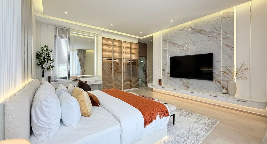 Casa en venta de 5 habitaciones en Bang Lamung, Chonburi