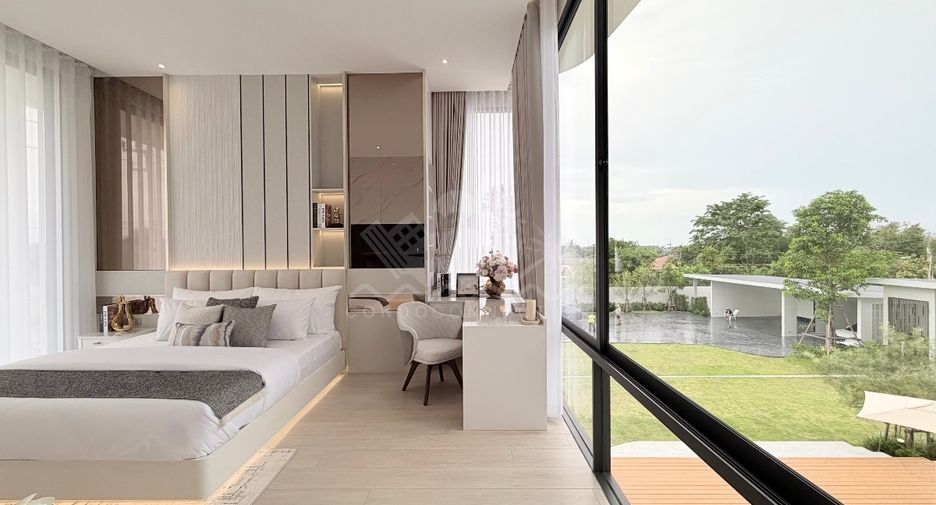 Casa en venta de 5 habitaciones en Bang Lamung, Chonburi