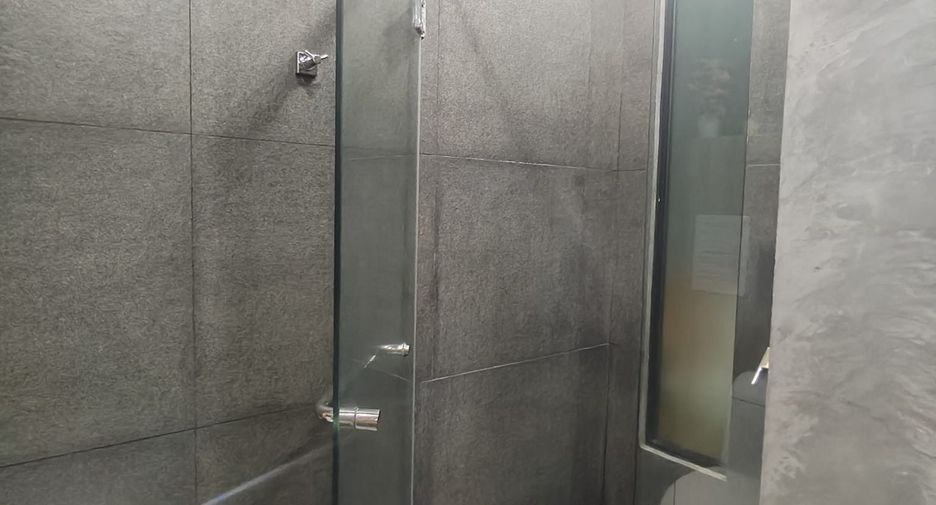 For rent studio apartment in Mueang Phuket, Phuket