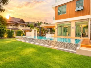 Villa en venta de 5 habitaciones en Mueang Phuket, Phuket