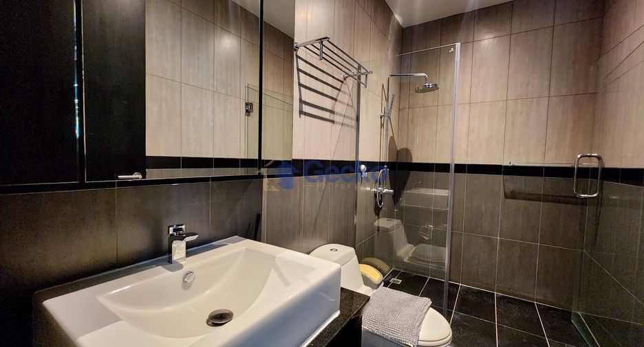 For sale 4 bedrooms house in Bang Lamung, Chonburi