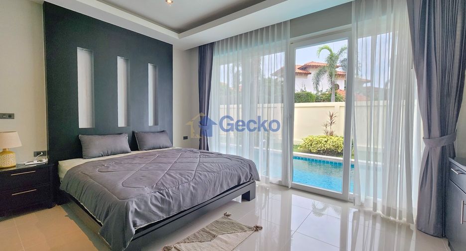 For sale 4 bedrooms house in Bang Lamung, Chonburi