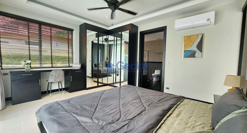 For sale 4 bedrooms house in Bang Lamung, Chonburi