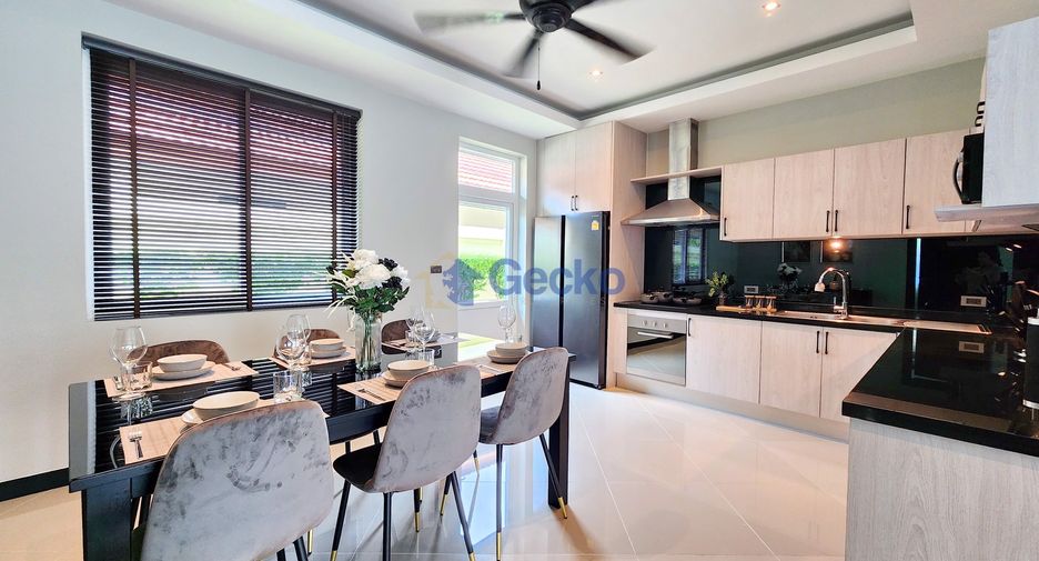 For sale 4 bedrooms house in Bang Lamung, Chonburi