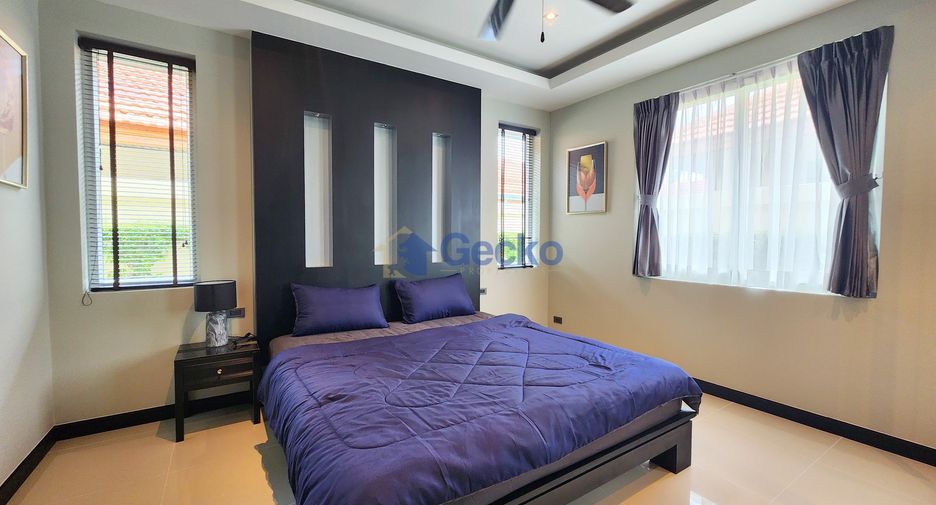 For sale 4 bedrooms house in Bang Lamung, Chonburi