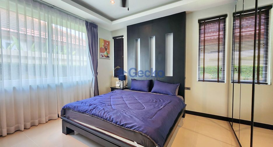 For sale 4 bedrooms house in Bang Lamung, Chonburi