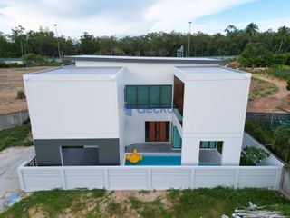 Casa en venta de 4 habitaciones en Bang Lamung, Chonburi