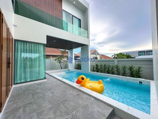 Casa en venta de 4 habitaciones en Bang Lamung, Chonburi