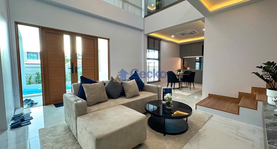 Casa en venta de 4 habitaciones en Bang Lamung, Chonburi