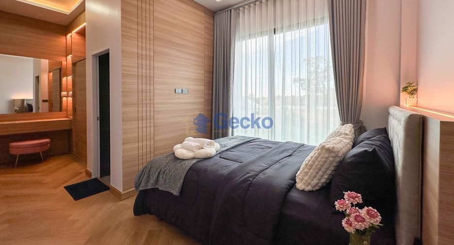 Casa en venta de 4 habitaciones en Bang Lamung, Chonburi
