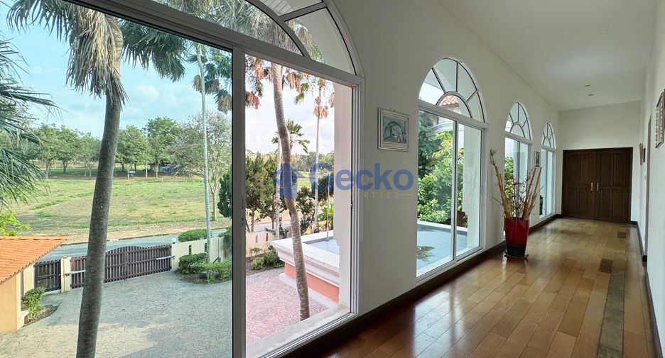 Haus zum Kauf mit 4 Zimmer in Huay Yai, Pattaya