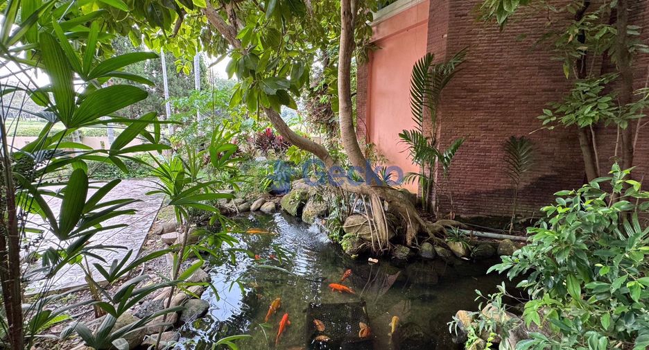 Haus zum Kauf mit 4 Zimmer in Huay Yai, Pattaya