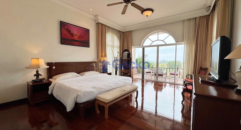 Haus zum Kauf mit 4 Zimmer in Huay Yai, Pattaya