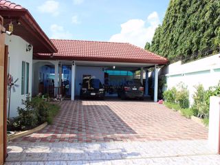 Casa en venta de 4 habitaciones en Bang Lamung, Chonburi