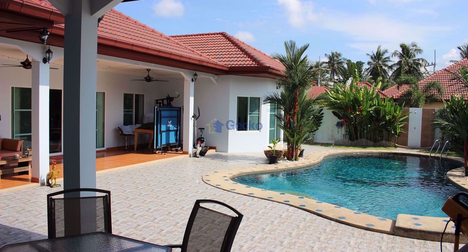 Casa en venta de 4 habitaciones en Bang Lamung, Chonburi