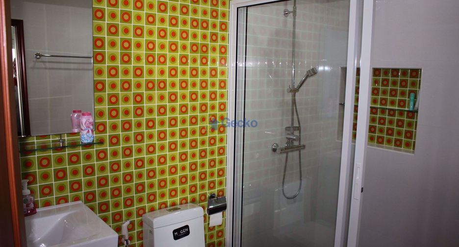 Casa en venta de 4 habitaciones en Bang Lamung, Chonburi