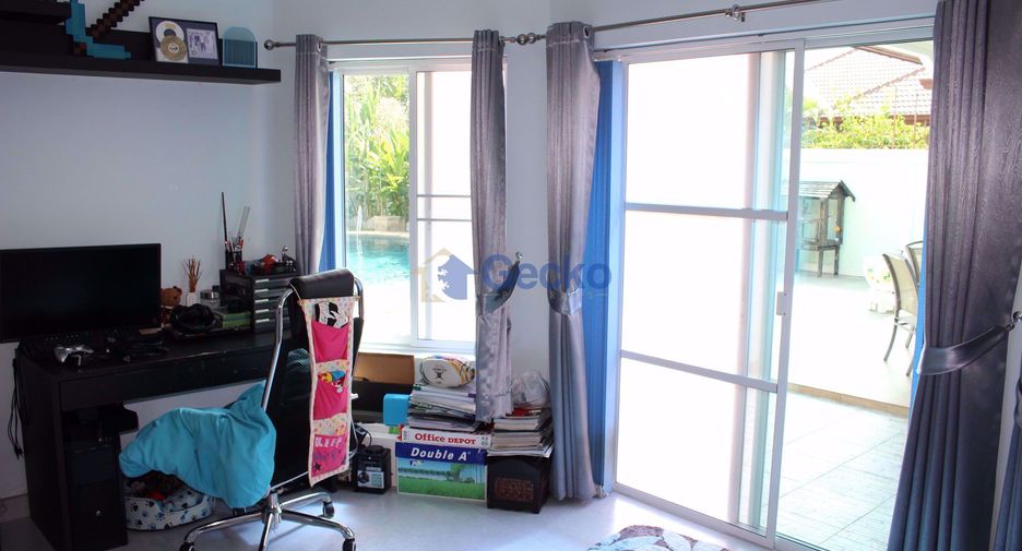 Casa en venta de 4 habitaciones en Bang Lamung, Chonburi