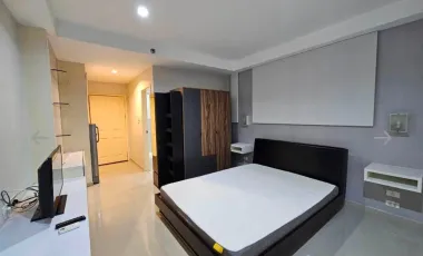 Condo en alquiler de 2 habitaciones en Bang Kapi, Bangkok