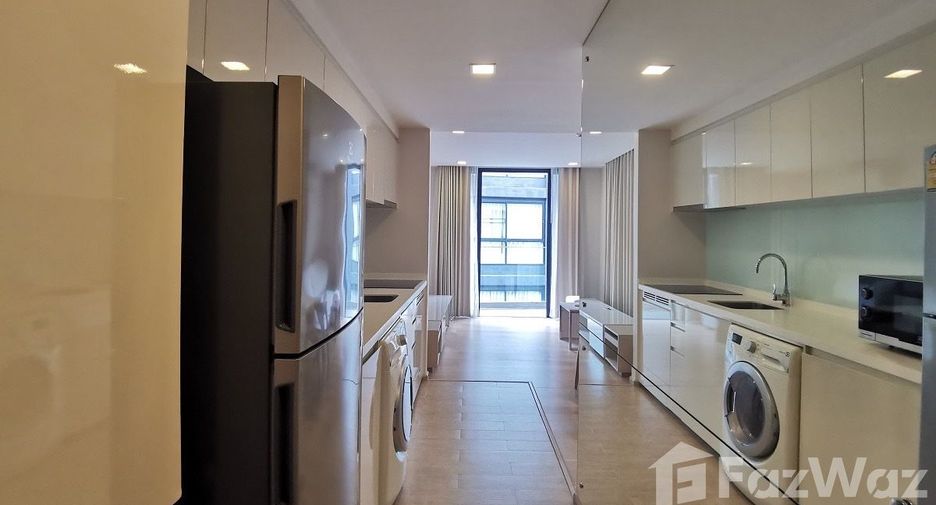 For sale 2 bedrooms condo in Khlong Toei, Bangkok
