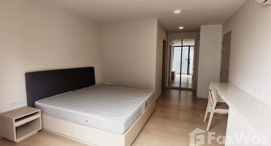 For sale 2 bedrooms condo in Khlong Toei, Bangkok
