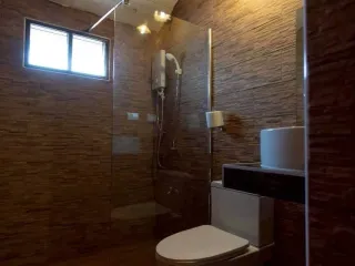出租 4 卧室 独立屋 在 Hang Dong, Chiang Mai