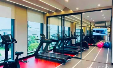 Casa adosada en alquiler de 3 habitaciones en Bang Phli, Samut Prakan