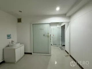 For rent office in Din Daeng, Bangkok