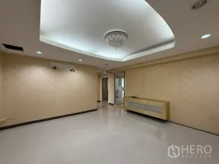 For rent office in Din Daeng, Bangkok