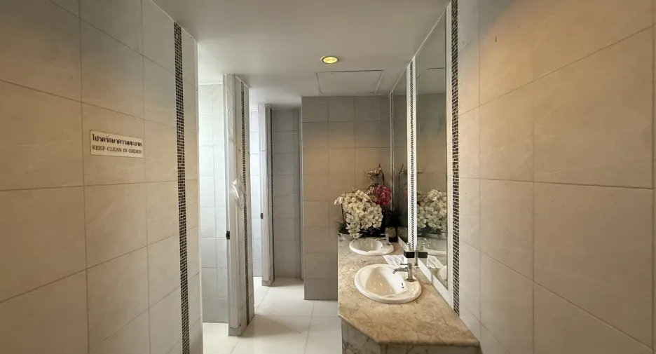 For rent office in Din Daeng, Bangkok