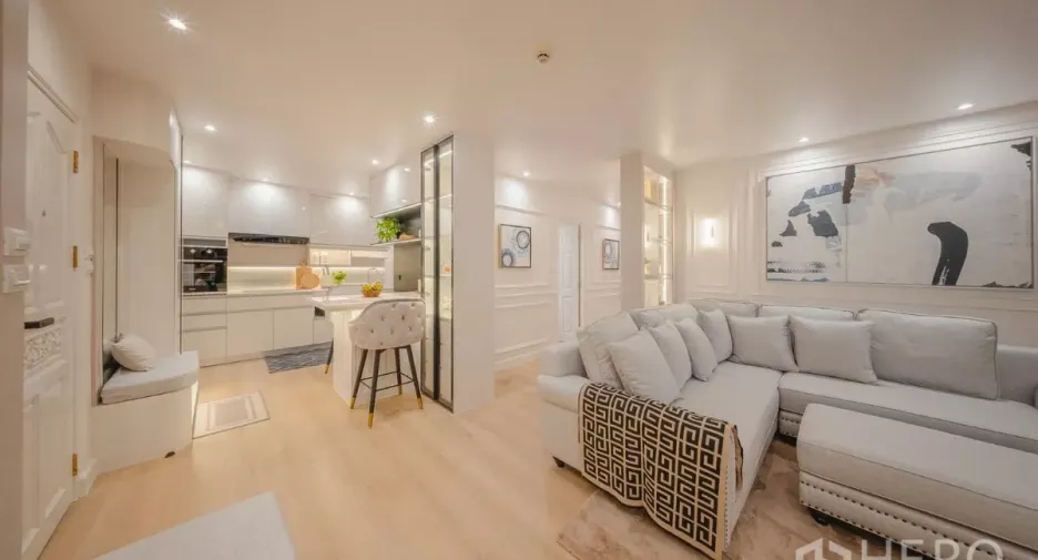 Condo en alquiler de 2 habitaciones en Yan Nawa, Bangkok