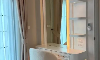Casa en alquiler y en venta de 4 habitaciones en Bang Phli, Samut Prakan