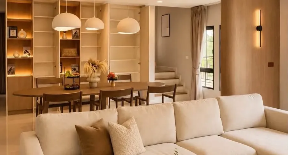 Haus zur Miete mit 4 Zimmer in Bang Phli, Samut Prakan