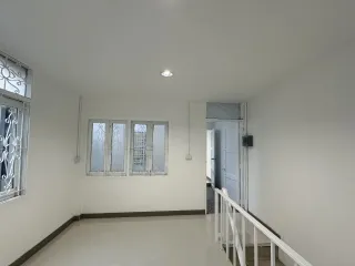 Gewerbefläche zur Miete in Bang Rak, Bangkok