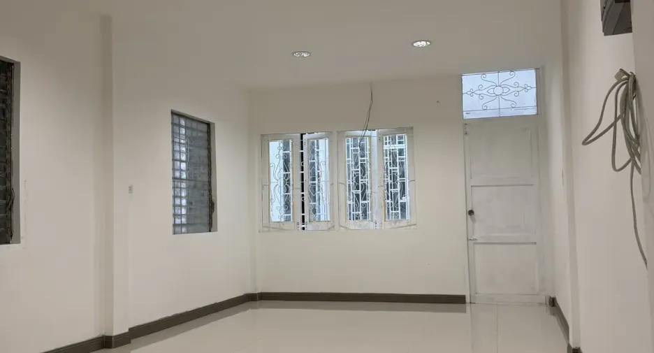 Gewerbefläche zur Miete in Bang Rak, Bangkok