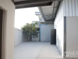 For rent warehouse in Bang Phli, Samut Prakan
