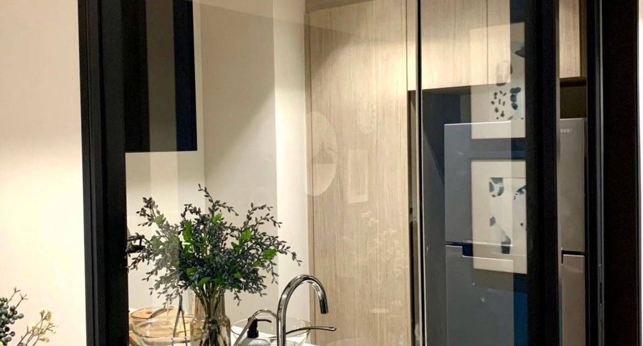 For sale 2 bedrooms condo in Bang Kapi, Bangkok