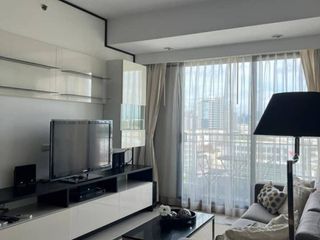 Condo en alquiler de 2 habitaciones en Yan Nawa, Bangkok