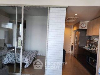 For rent 2 bedrooms condo in Phaya Thai, Bangkok