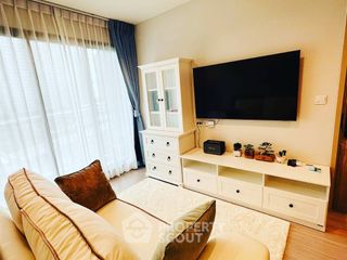 For rent 2 bedrooms condo in Thon Buri, Bangkok