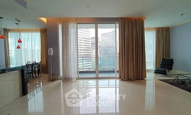 For rent 2 bedrooms condo in Sathon, Bangkok