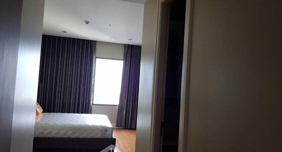 Wohnung zur Miete mit 3 Zimmer in Khlong Toei, Bangkok