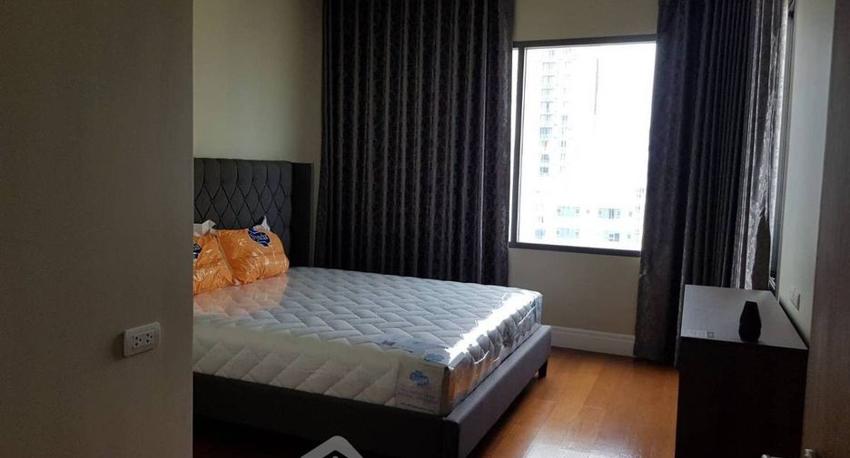 Wohnung zur Miete mit 3 Zimmer in Khlong Toei, Bangkok