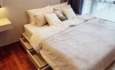 For sale 1 bed condo in Pathum Wan, Bangkok