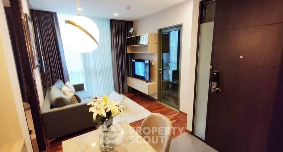 For sale 1 bed condo in Pathum Wan, Bangkok