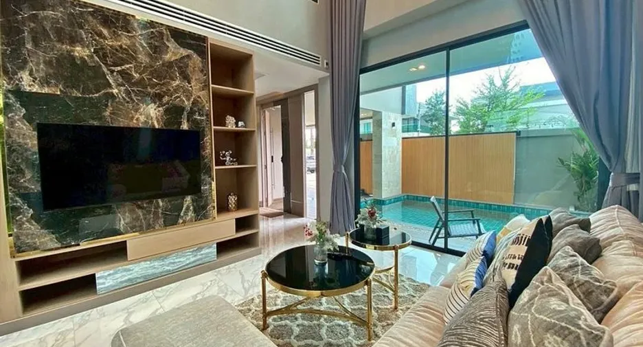 Villa zum Kauf mit 4 Zimmer in Huay Yai, Pattaya