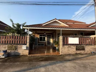 Haus zur Miete mit 3 Zimmer in Bang Lamung, Chonburi