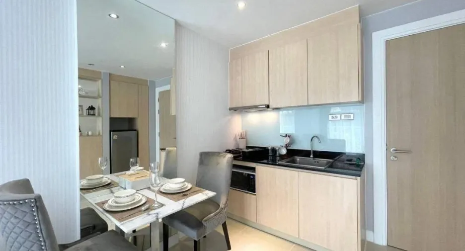 For rent 1 bed condo in Bang Lamung, Chonburi